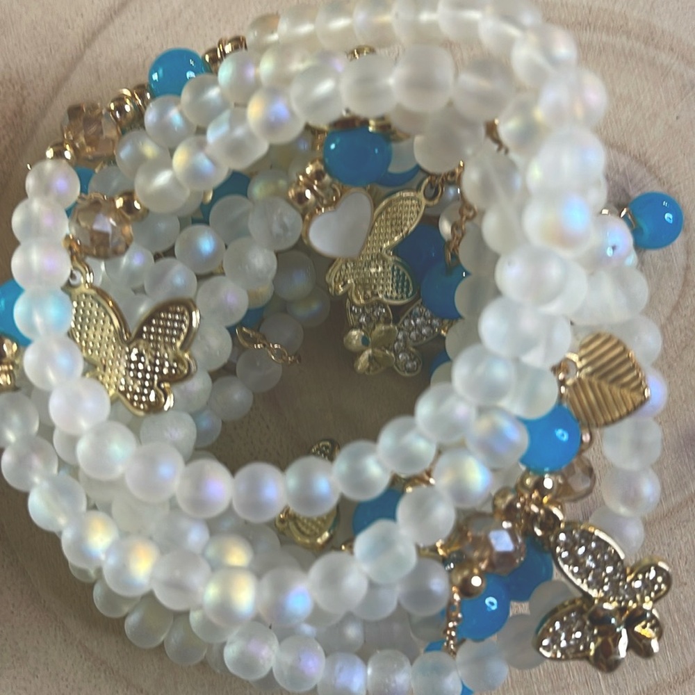 Elegant Gold and Blue Iridescent Beaded Bracelet Set